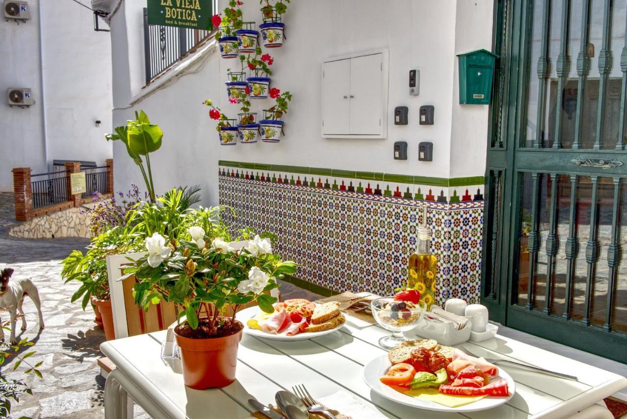 Canillas de Aceituno La Vieja Botica B&B 외부 사진